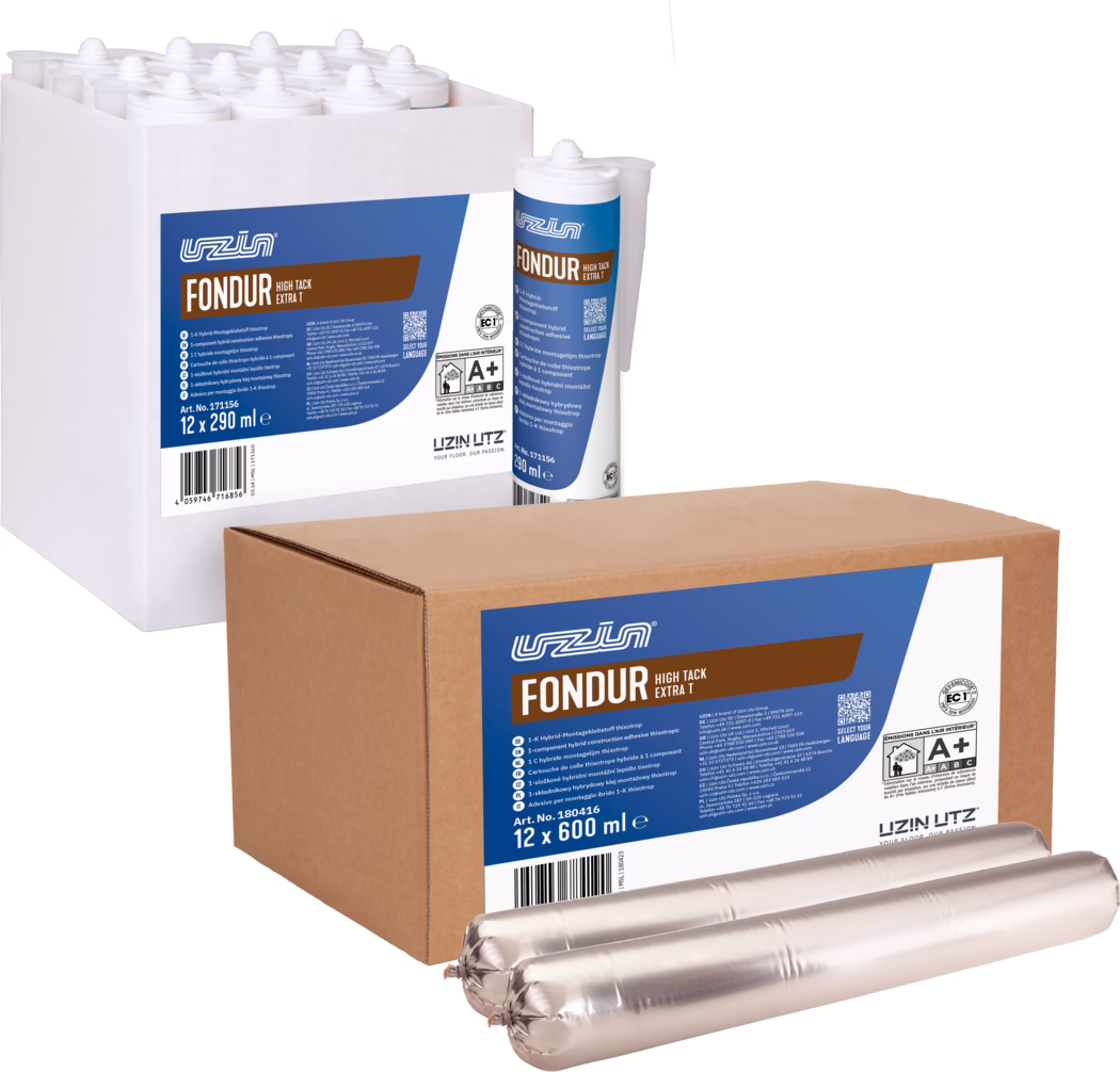 UZIN_Dummy_Fondur HighTack Extra T_Composing_2024-09 Studio photograph of packaged flooring adhesive products: a white display box filled with multiple white cartridges, one cartridge shown upright with a nozzle, and a brown cardboard box labeled “FONDUR High Tack Extra T 12 x 600 ml”. Two silver foil sausage cartridges lie in front of the cardboard box. Blue and brown product labels show the brand name UZIN, product name FONDUR, information text, a barcode and certification icons. Clean white background and even lighting emphasize the packaging, quantities and branding for a professional bulk product presentation.